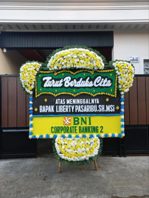 Papan Bunga Duka di Karet