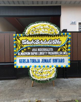 Papan Bunga Duka di Karet